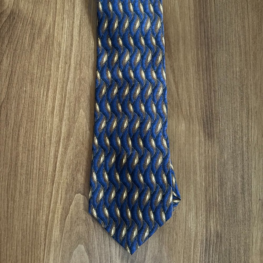 Nordstrom By JZ Richards all silk hand crafted tie USA made
